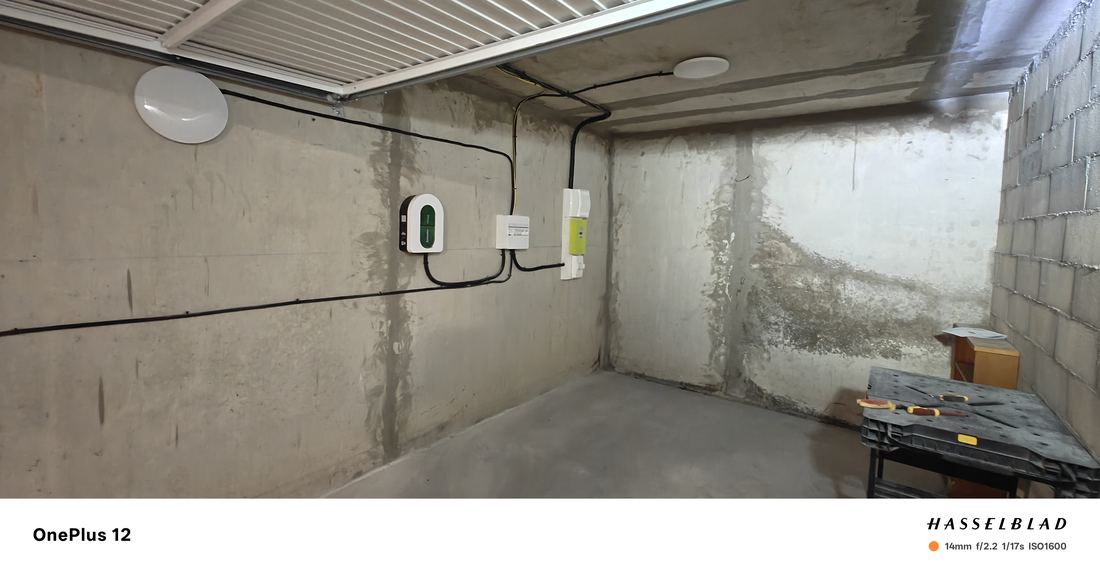 Garage rénové avec installation électrique complète à Aix-en-Provence